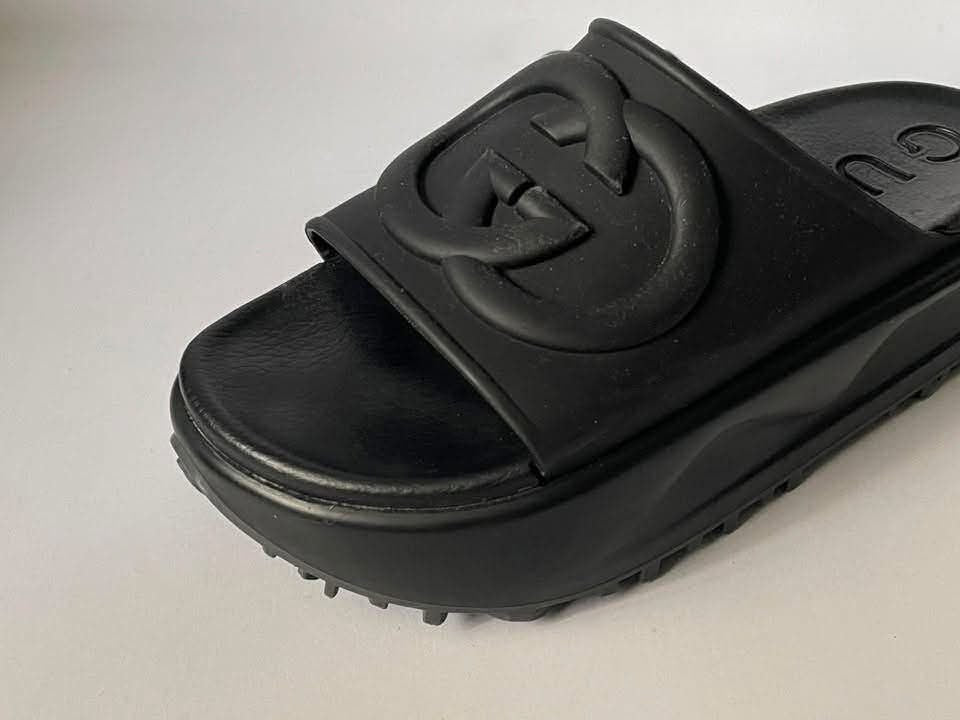 Gucci Interlocking G Platform Slide Sandals Black Size 37 – Pre-Owned