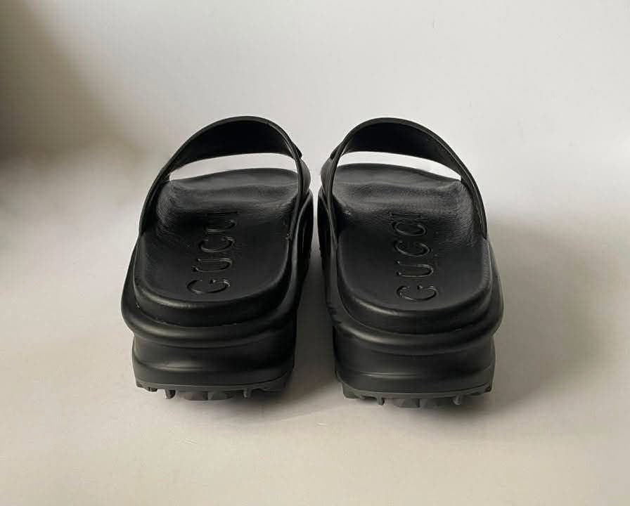 Gucci Interlocking G Platform Slide Sandals Black Size 37 – Pre-Owned