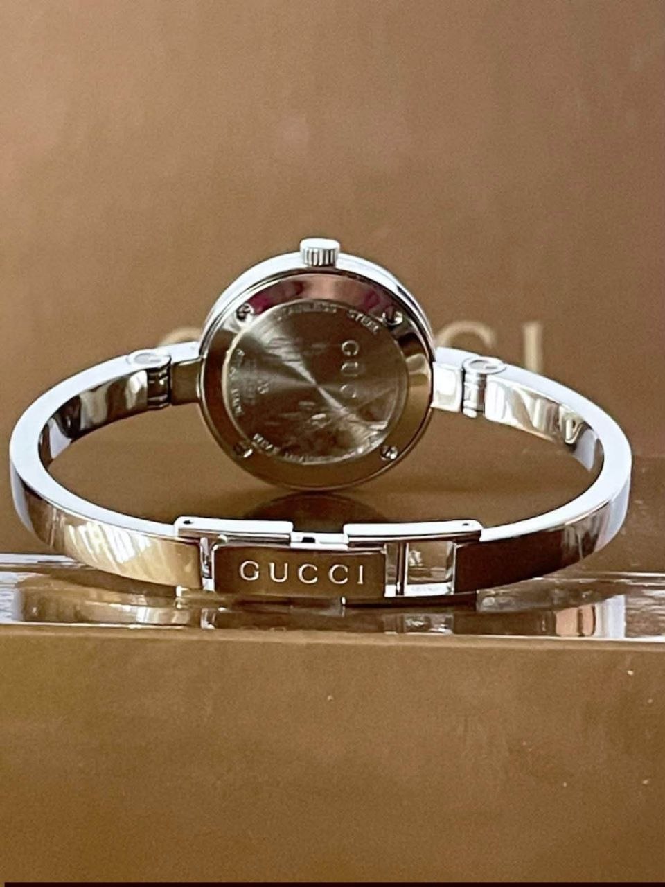 Gucci 105 Series Bangle Watch Stainless Steel – Pre-Owned