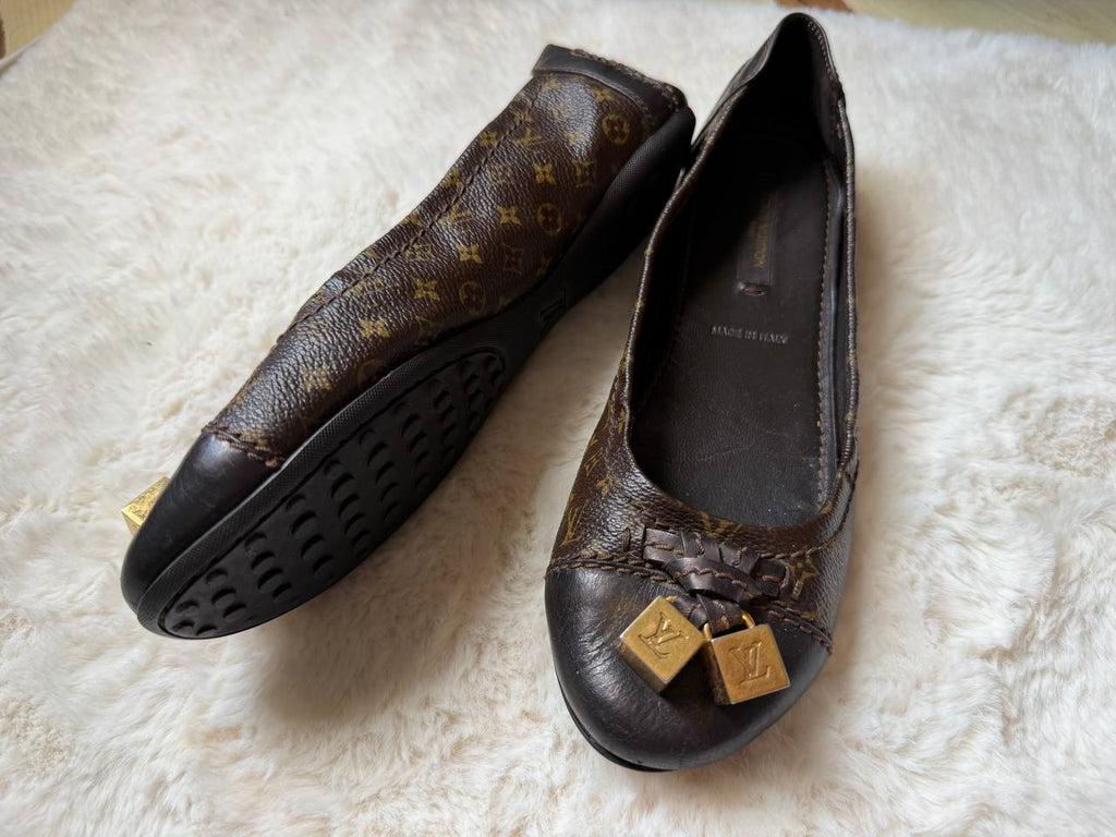 LOUIS VUITTON BALLERINA LOVELY MOONGRAM FLATS SIZE 35