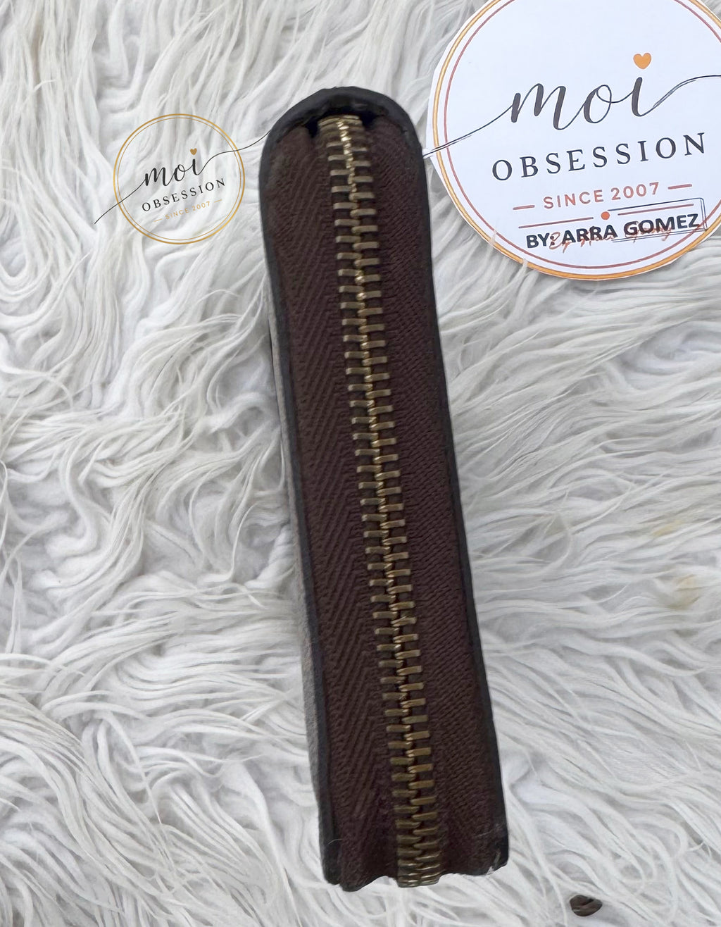LOUIS VUITTON ZIPPY ORGANIZER LONG WALET