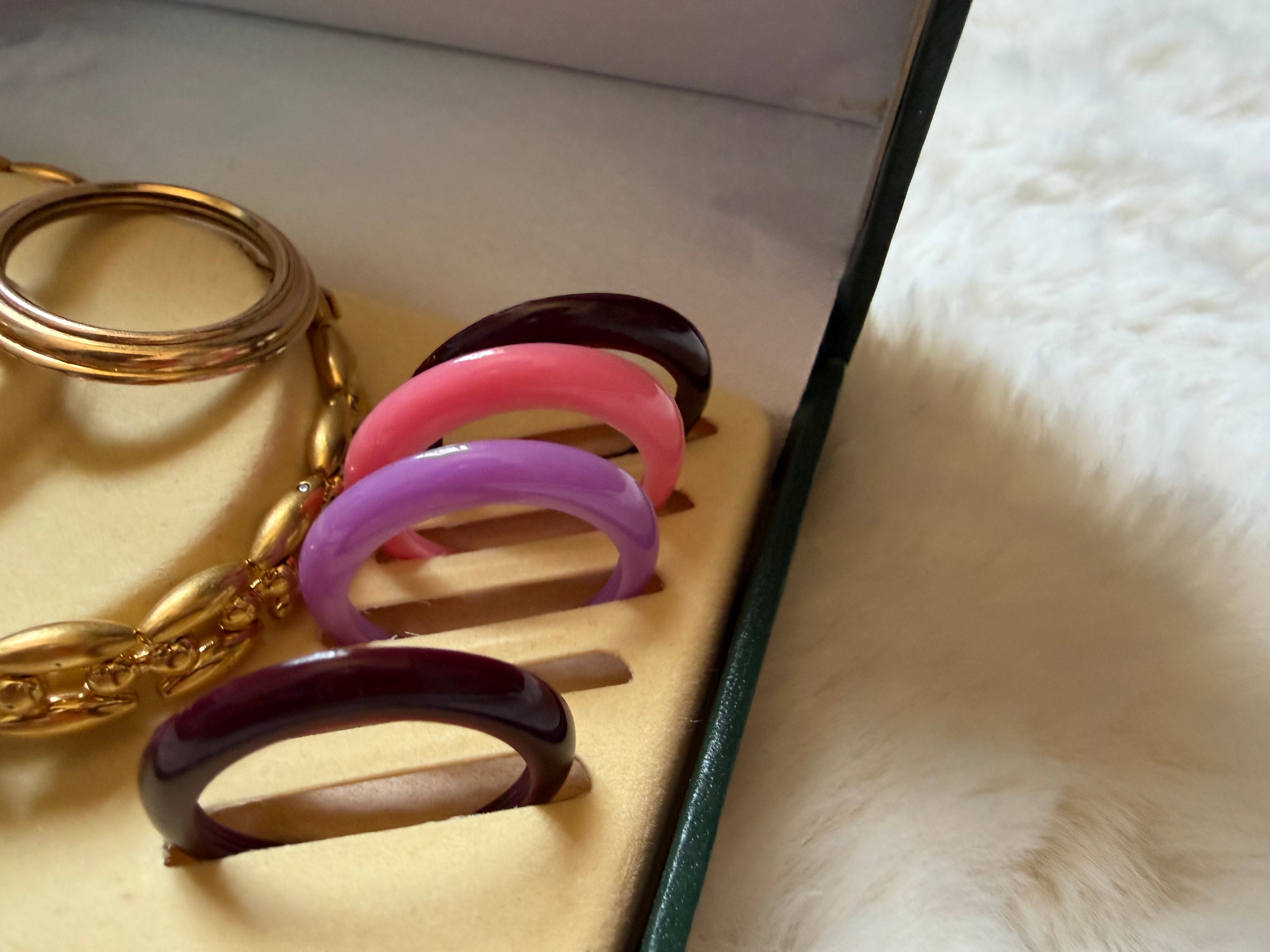 GUCCI INTERCHANGEABLE BEZELS RARE AND VINTAGE