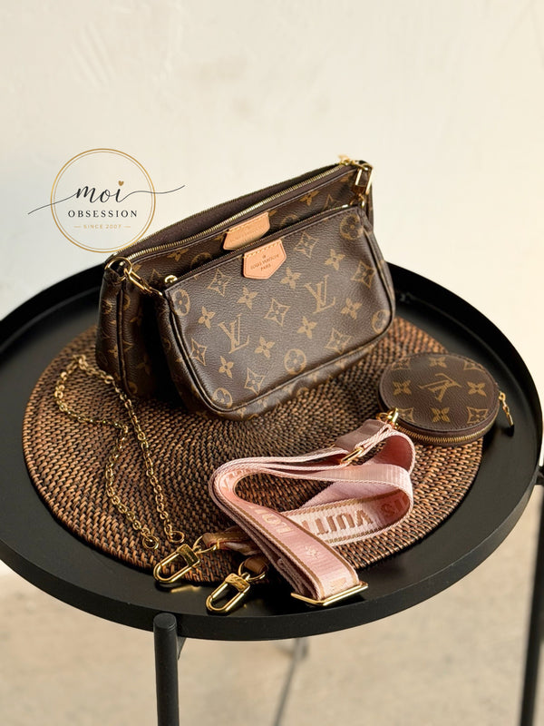 Louis Vuitton Multi Pochette Accessories Monogram Rose Clair. PHP 110,000