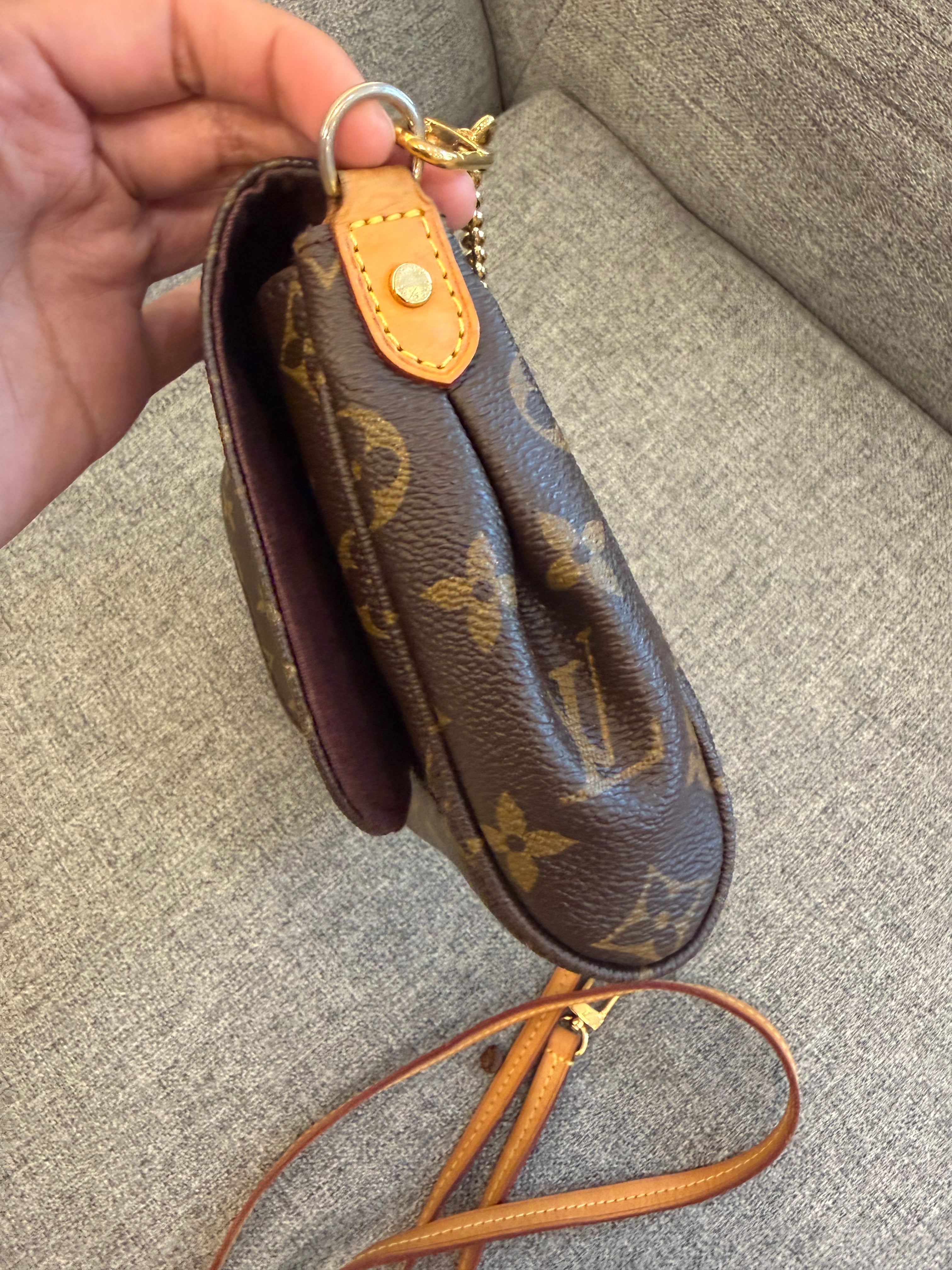 Pre-owned Louis Vuitton Favorite PM Monogram