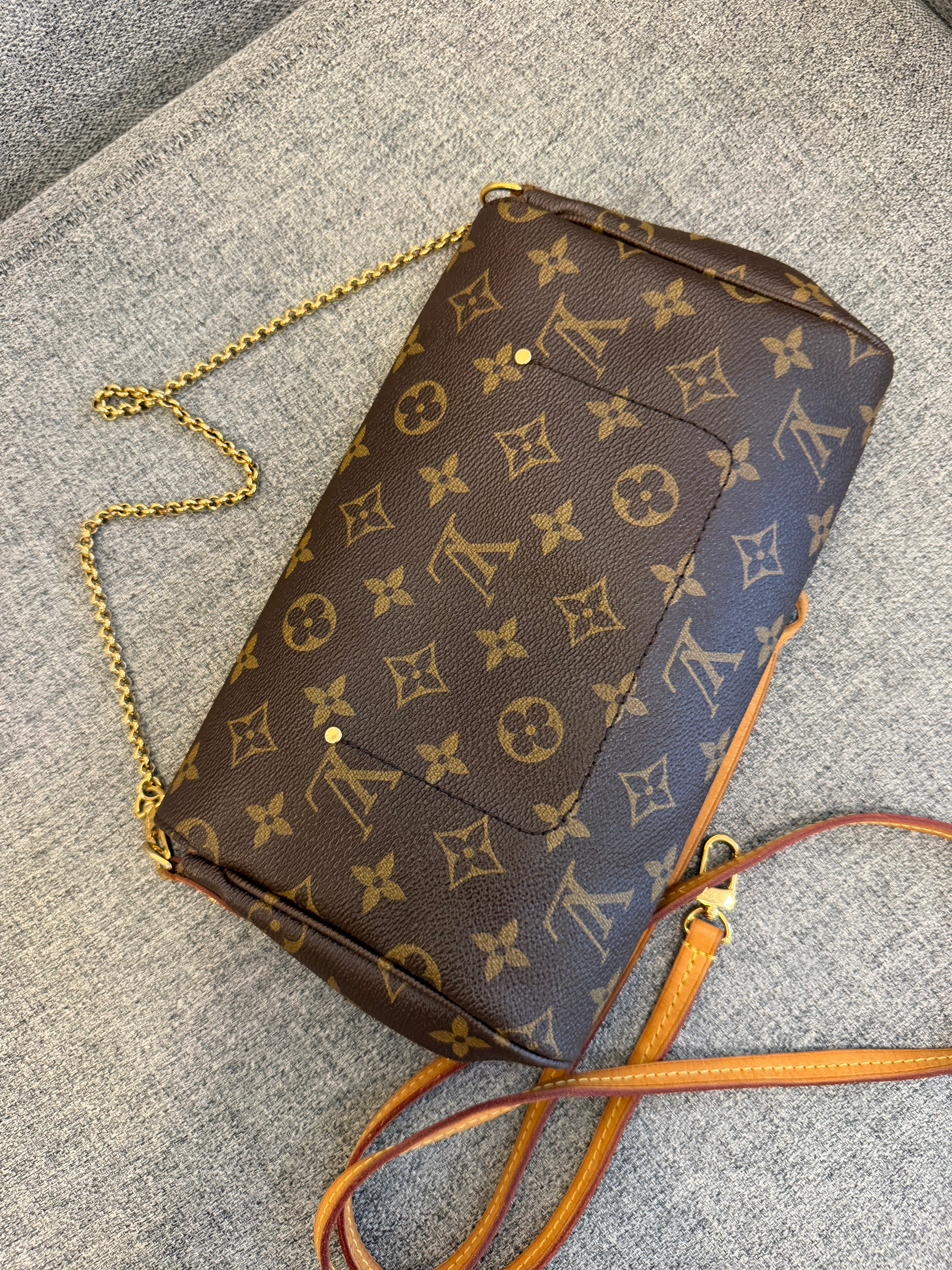 Pre-owned Louis Vuitton Favorite PM Monogram