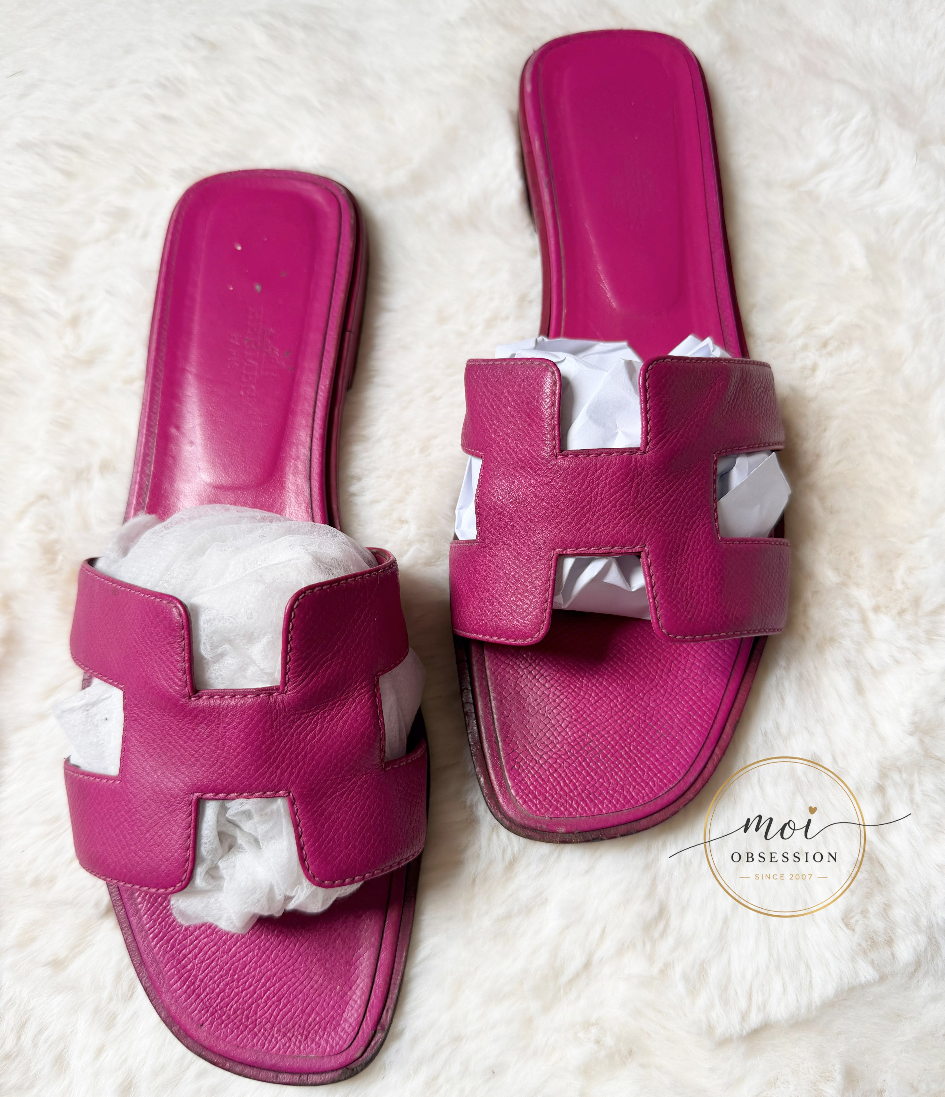 PRE-OWNED HERMES ORAN SIZE 40 1/2
