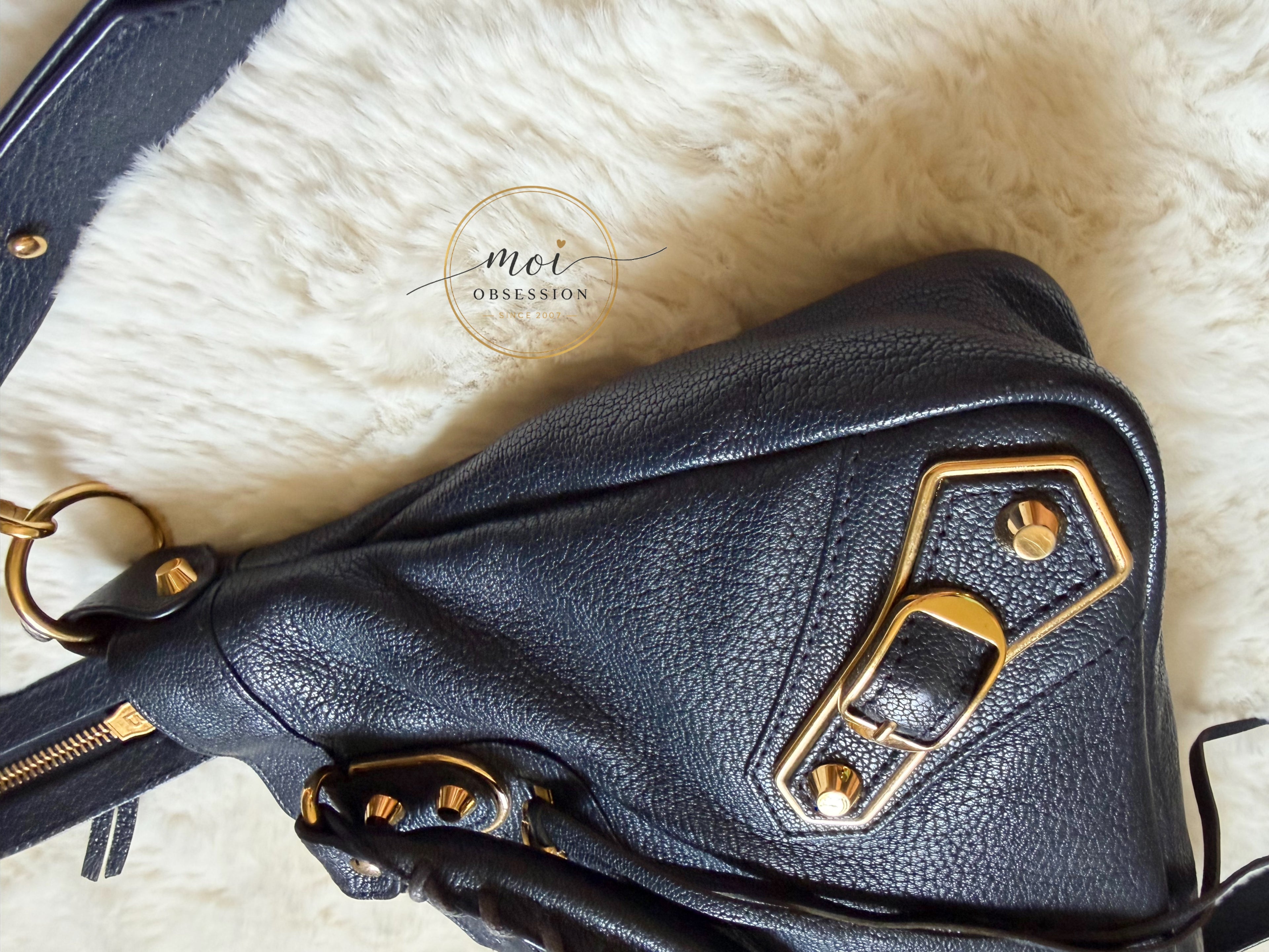 Balenciaga Town Metallic Edge Navy Blue Shoulder Bag GHW – Pre-Owned