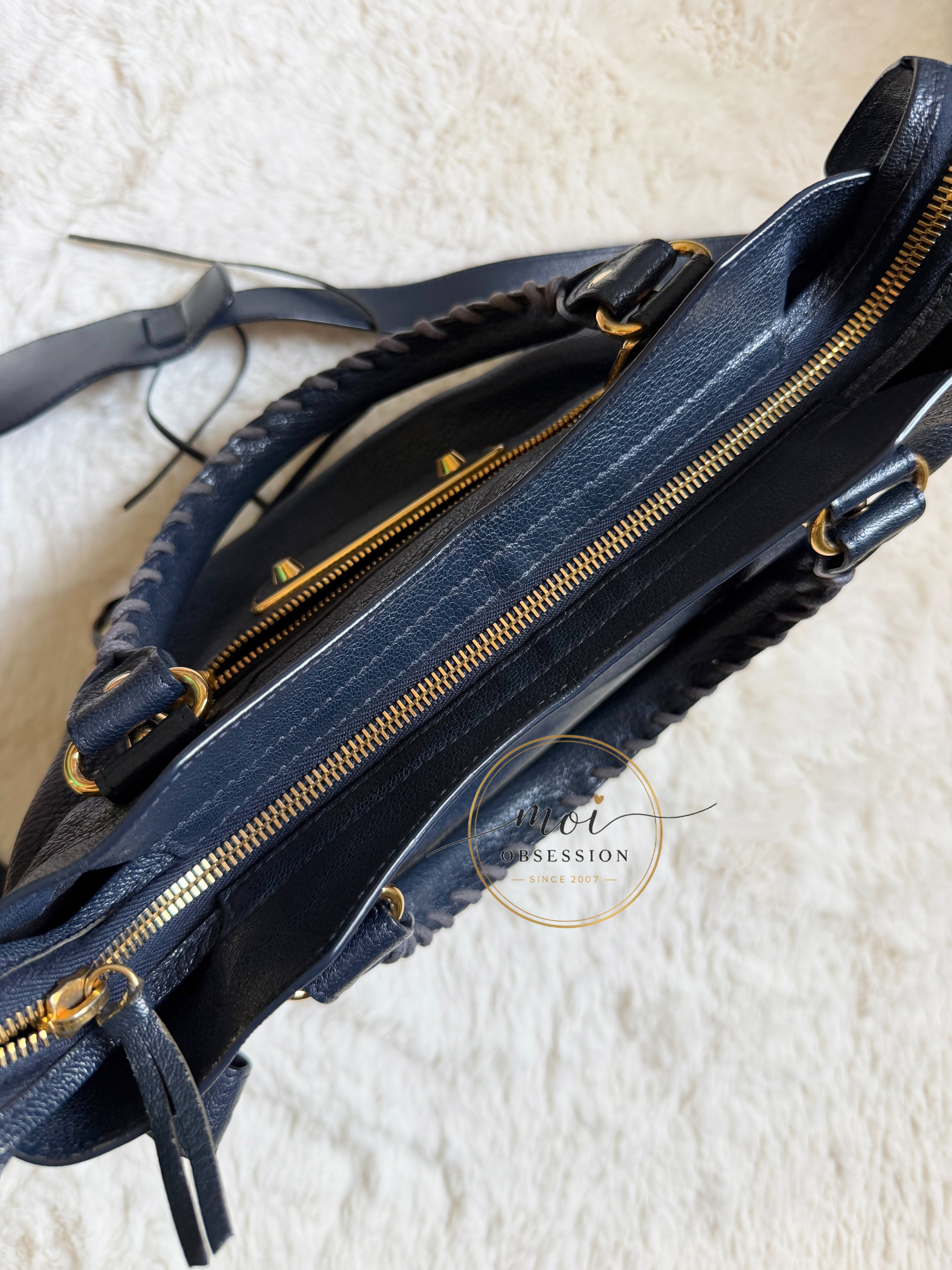 Balenciaga Town Metallic Edge Navy Blue Shoulder Bag GHW – Pre-Owned